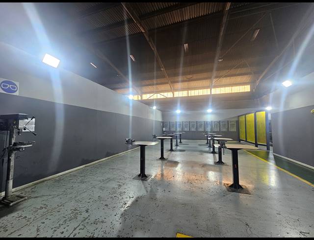 625M² WAREHOUSE TO LET IN ISANDO